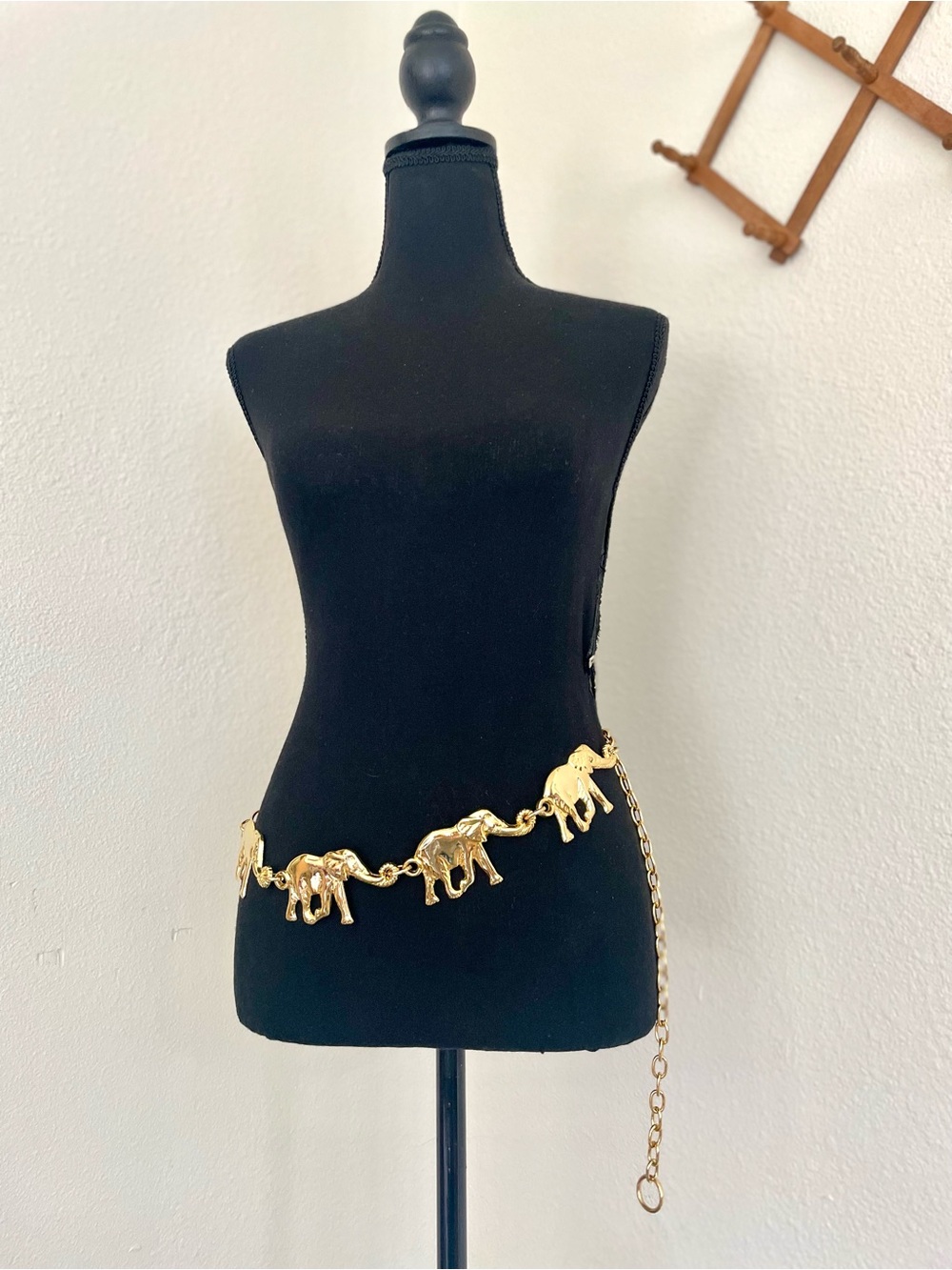 Vintage Elephant Gold Chain Belt - Picture 5 of 8